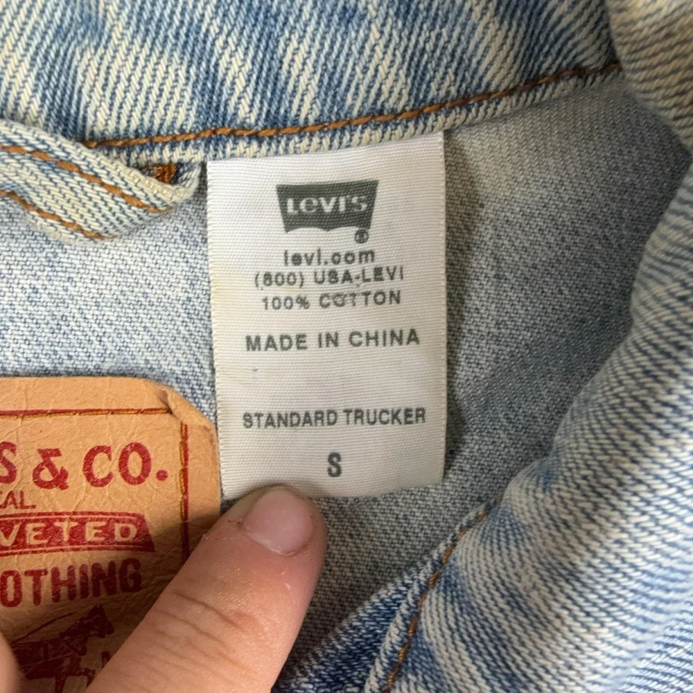 Levis Trucker Jacket Mens Small Blue Denim Standard 70507 Southwestern Deer